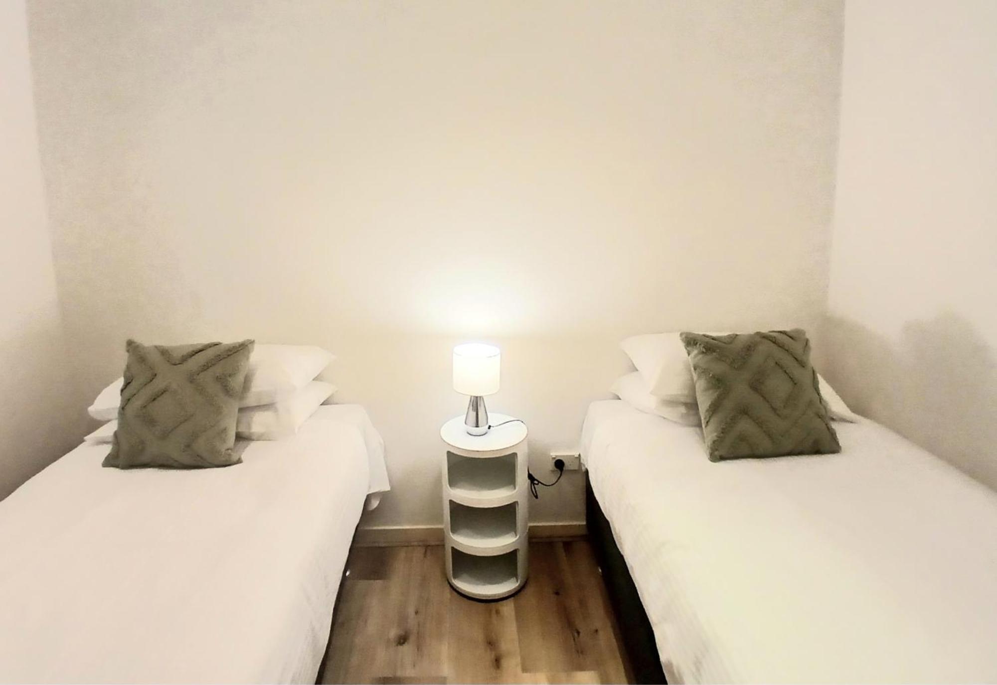 Readyset Apartments At Liberty Melbourne Dış mekan fotoğraf