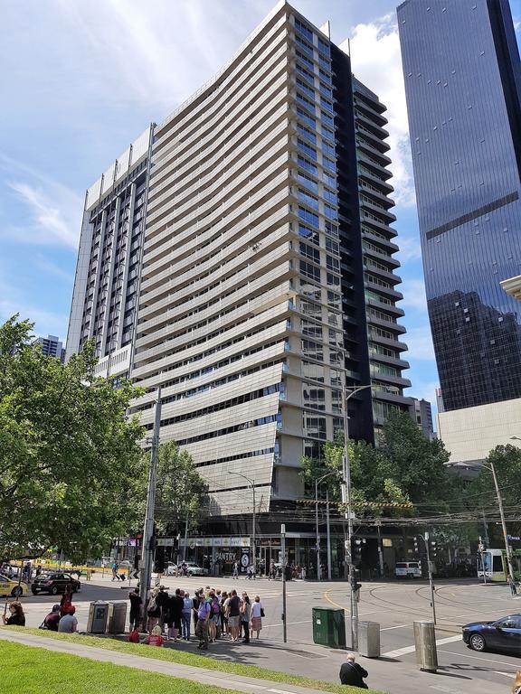 Readyset Apartments At Liberty Melbourne Dış mekan fotoğraf