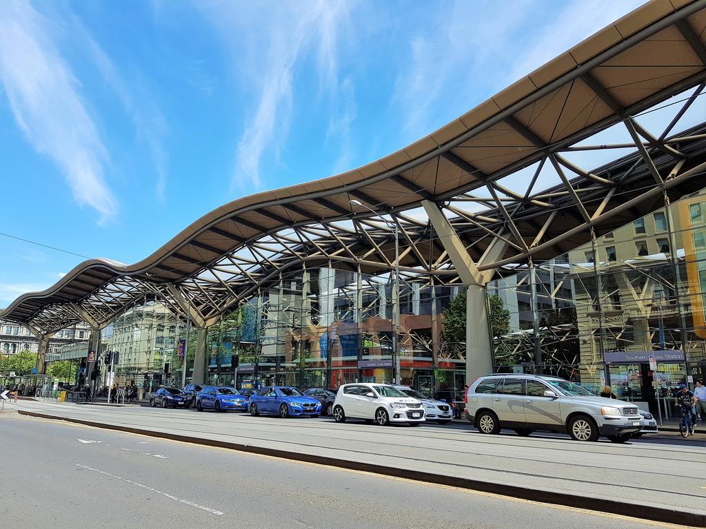 Readyset Apartments At Liberty Melbourne Dış mekan fotoğraf