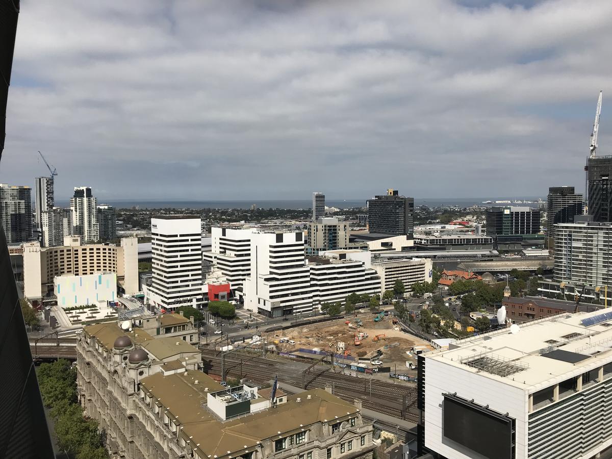 Readyset Apartments At Liberty Melbourne Dış mekan fotoğraf